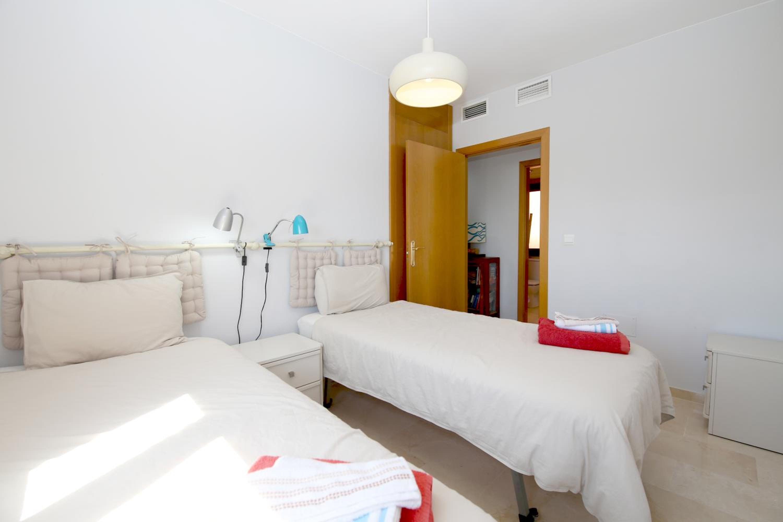 Estepona Town Apartment EDDIE