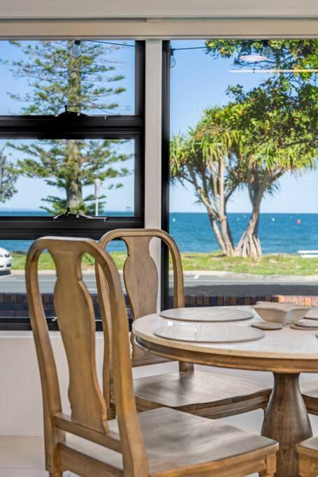 Waterfront Bliss in Margate - 30 min from Brisbane