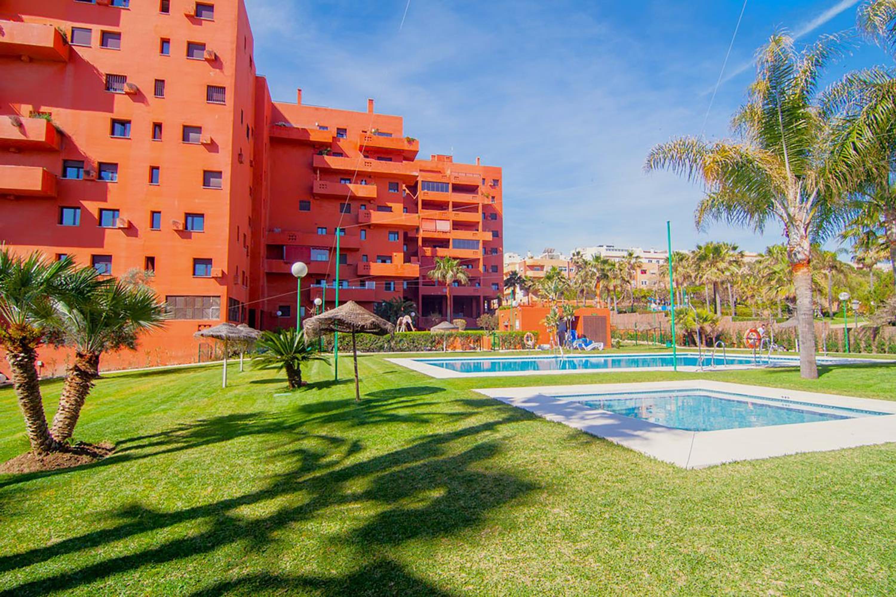 Estepona Town Apartment EDDIE