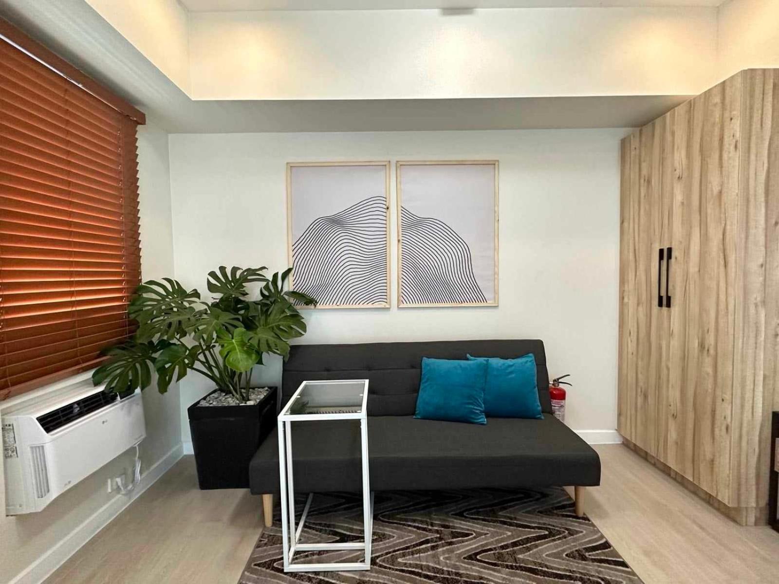 1BR Unit with Spectacular View Monaco Tower 1430A view 5