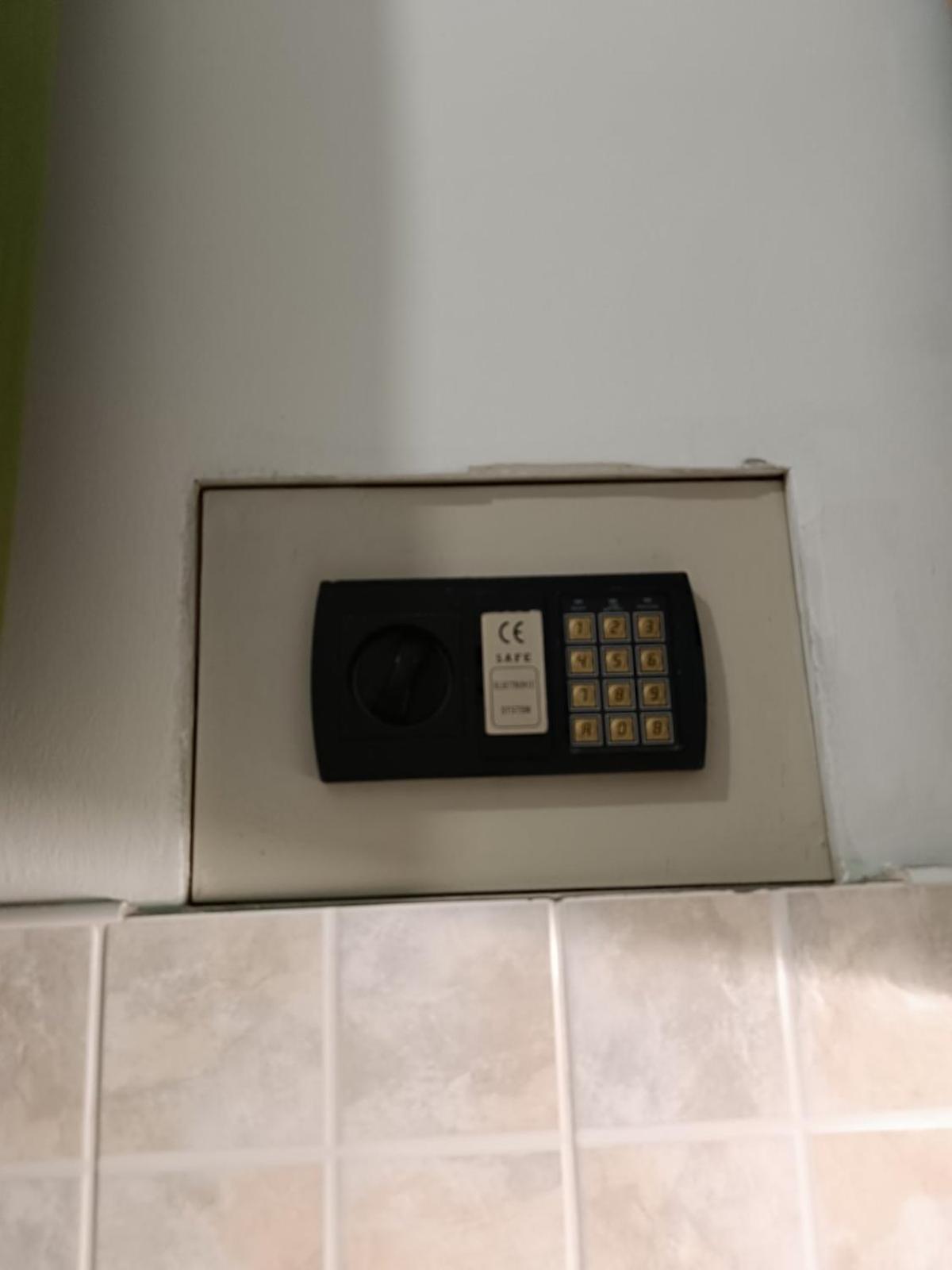 Photo 19