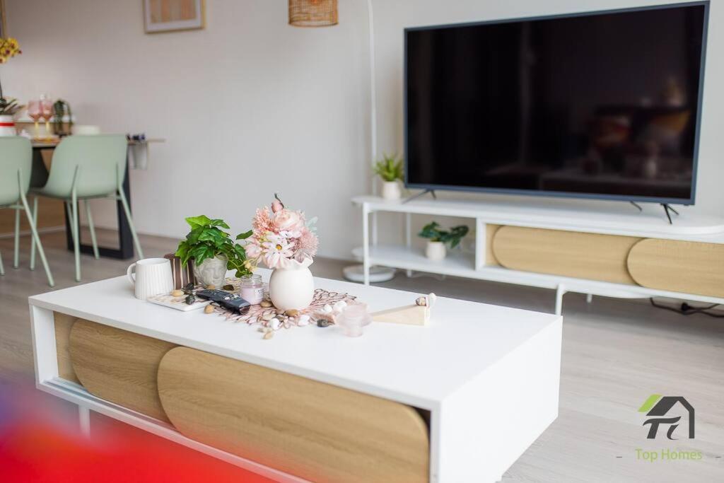 Vivid home in North Ryde