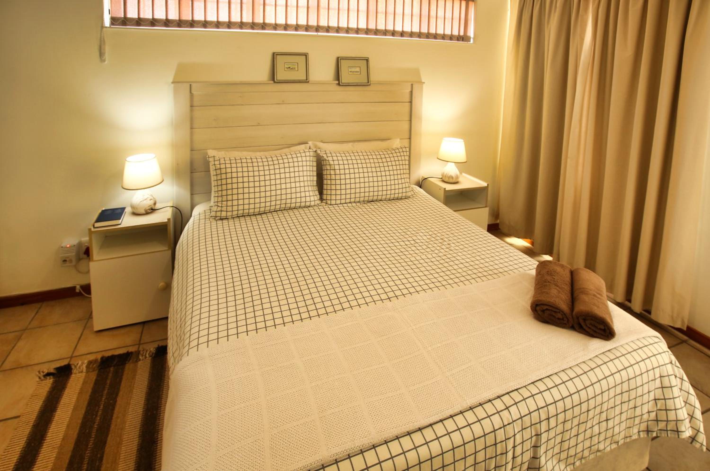 Top Deck, Langebaan, 6-sleeper view 5