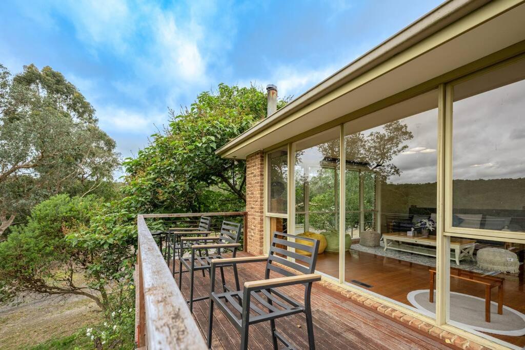 Perfect View Retreat in Forest