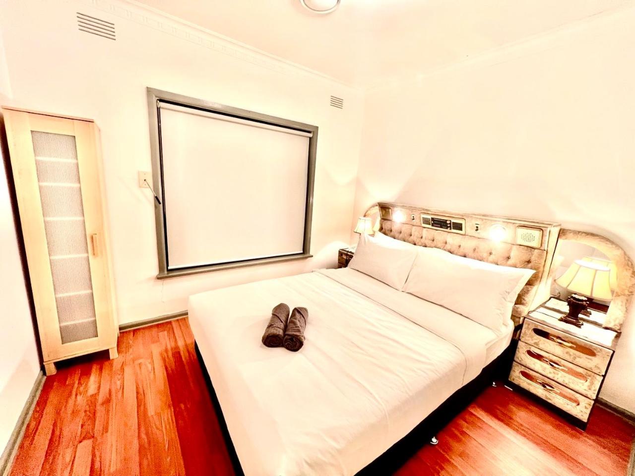 Entire Cosy 4BR Home