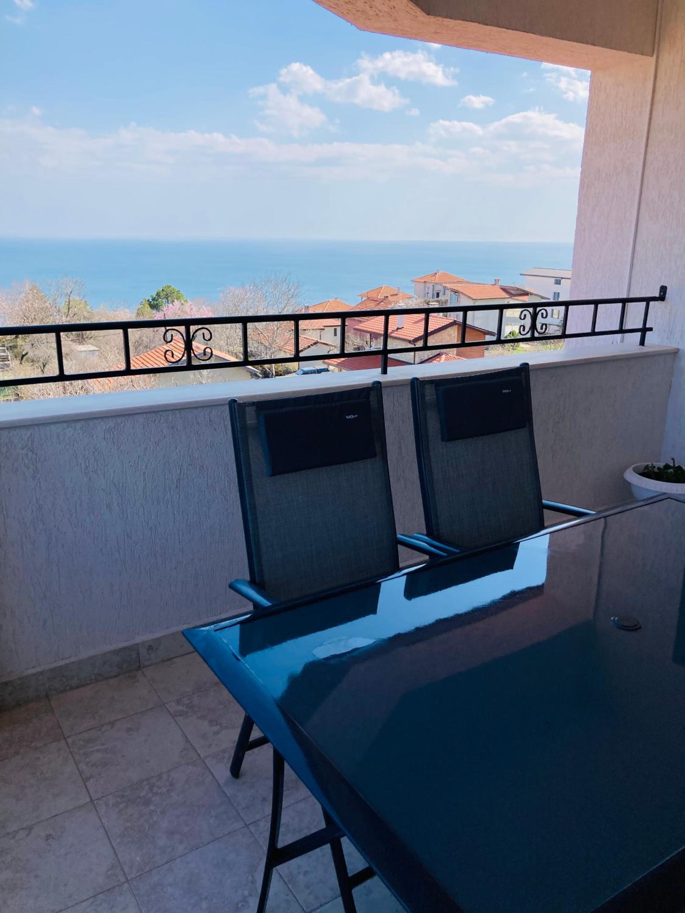 Panorama Pearl Sea View