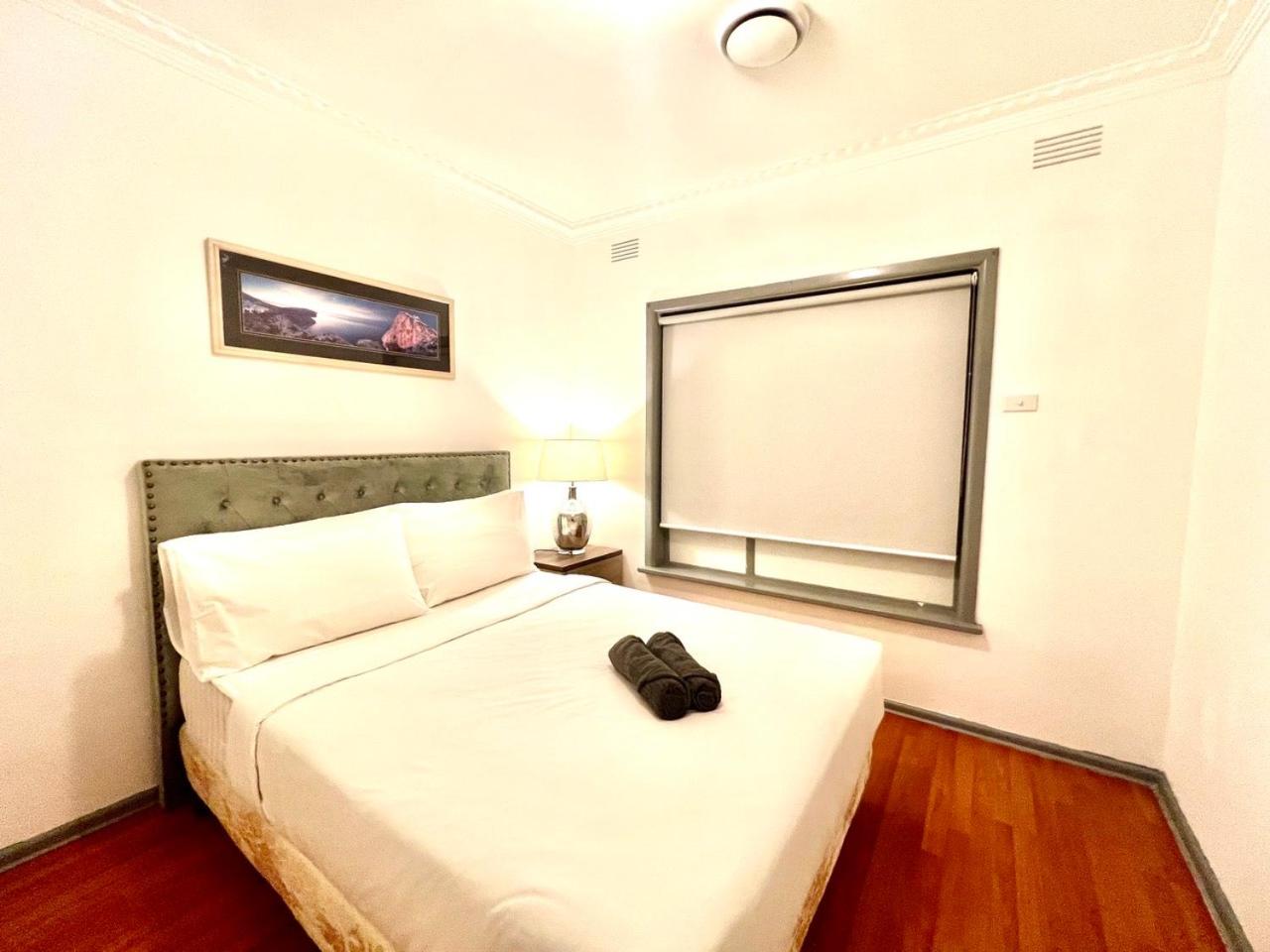 Entire Cosy 4BR Home