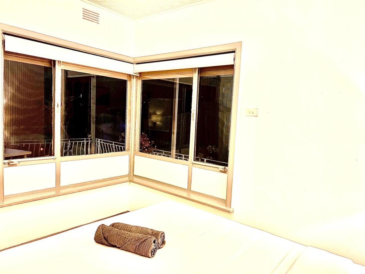 Entire Cosy 4BR Home