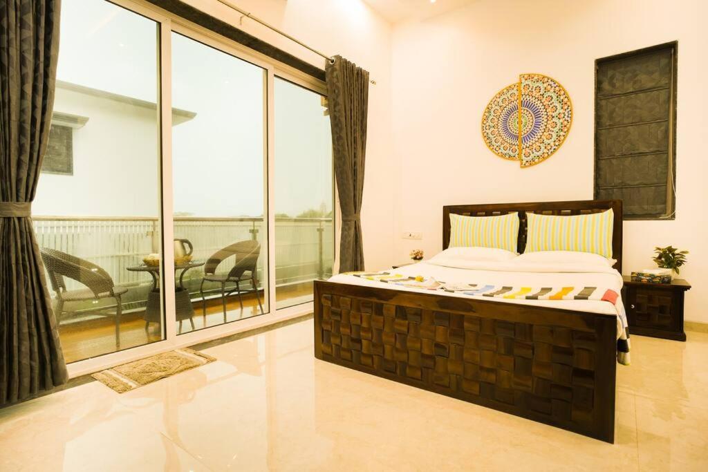 Seven Sands I Green Oasis I 4BHK Private Pool view 3