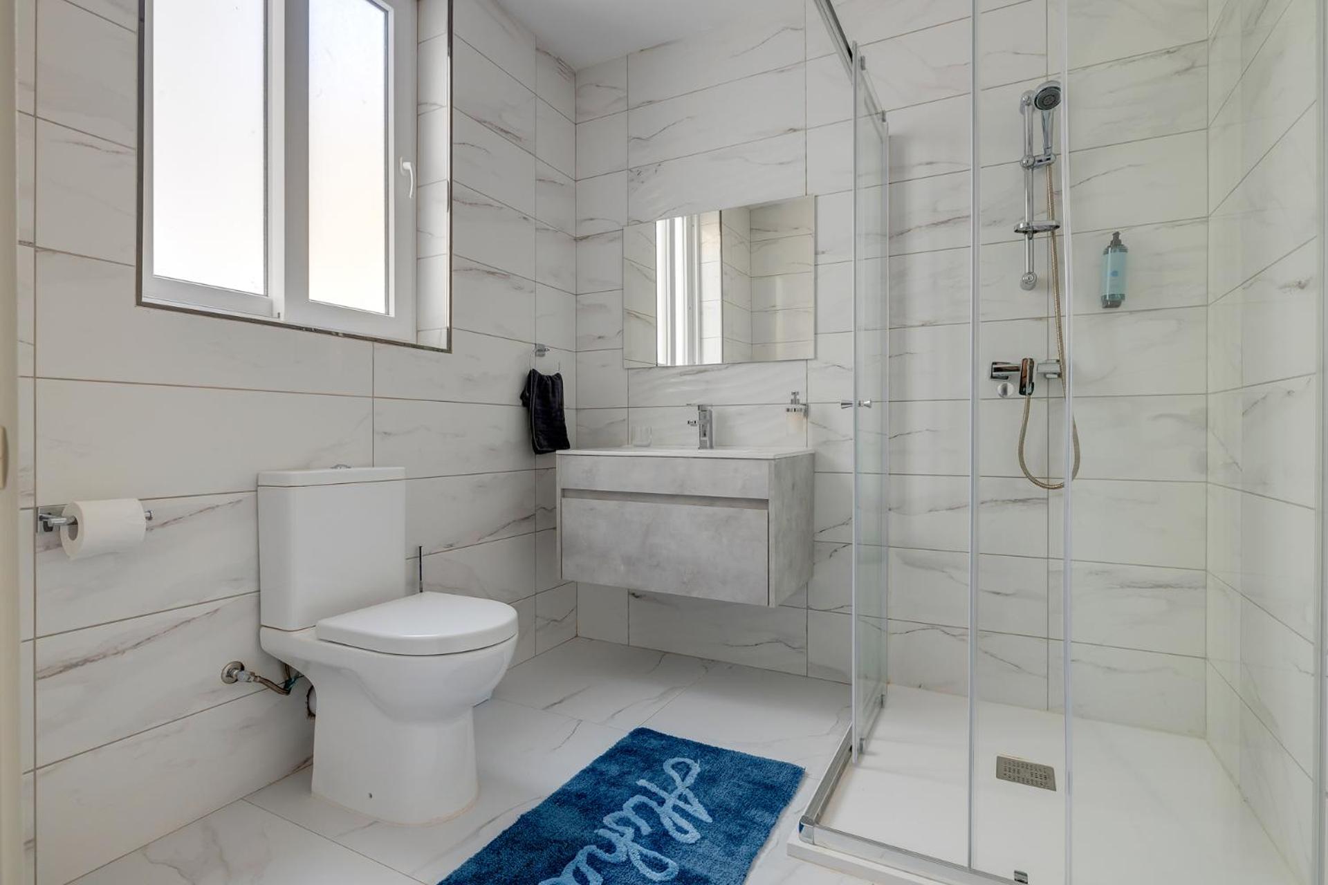 Salmar Court Holiday Apartments with Pool by Buena Vista