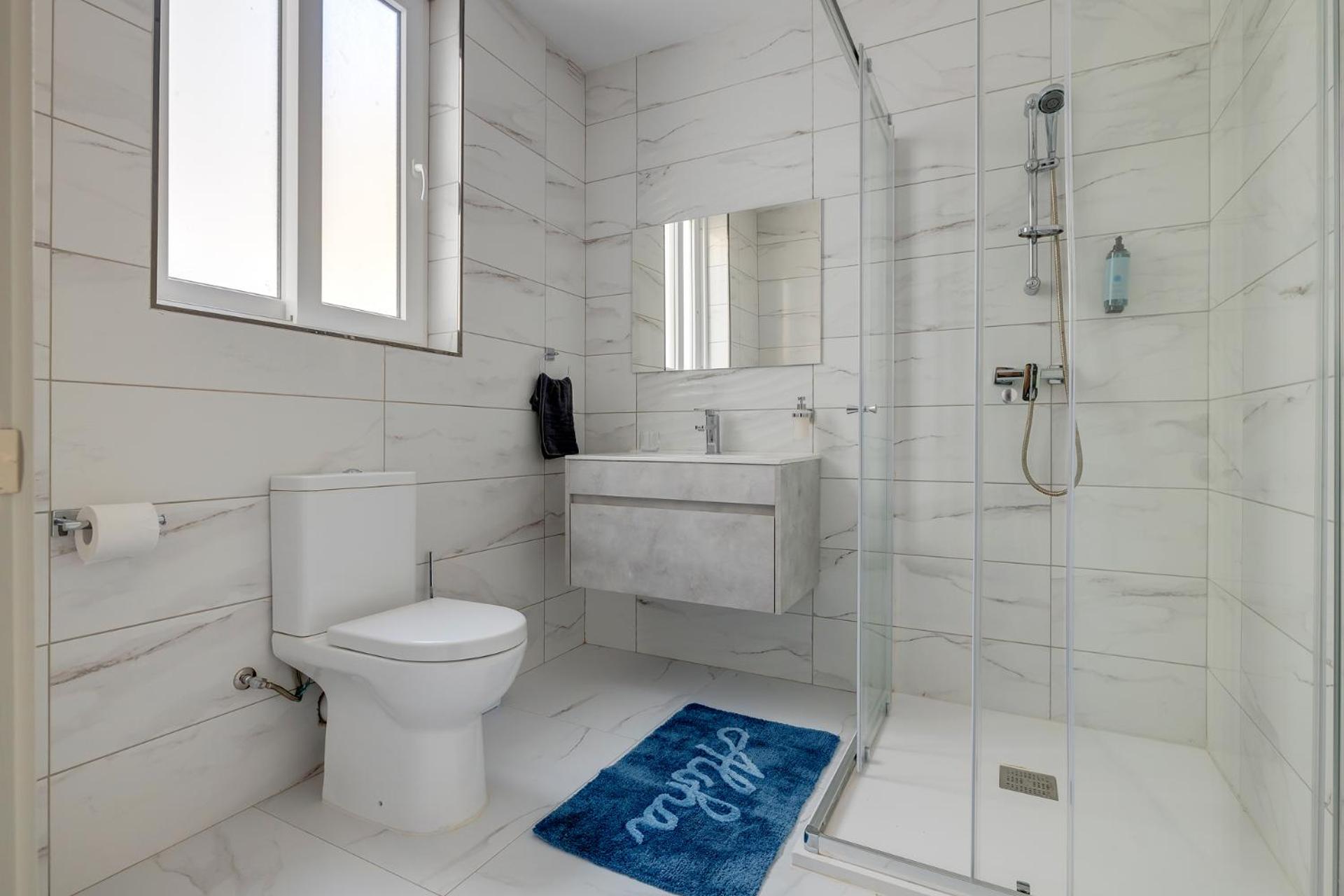 Salmar Court Holiday Apartments with Pool by Buena Vista