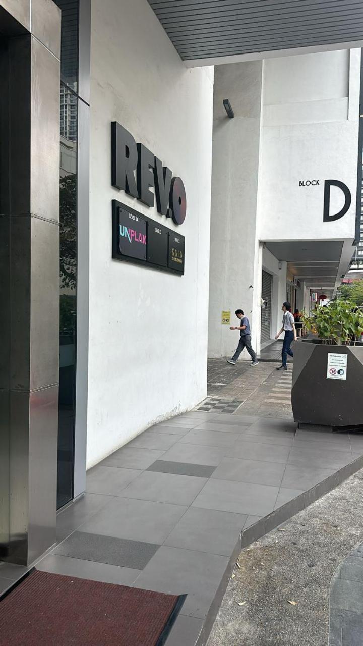 Pavillion Bukit Jalil Walk 2 mins Studio 2-4 Pax