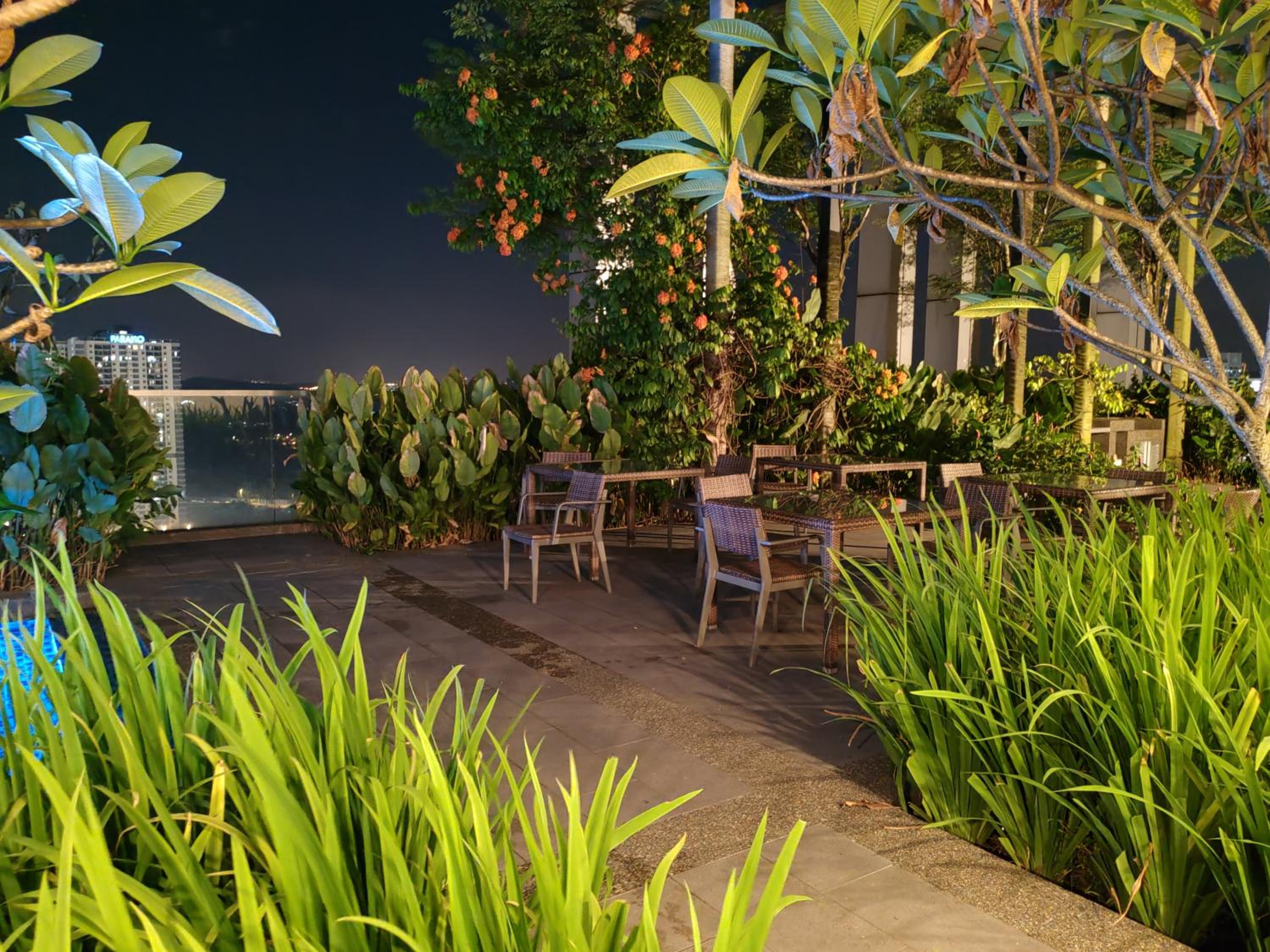 Pavillion Bukit Jalil Walk 2 mins Studio 2-4 Pax