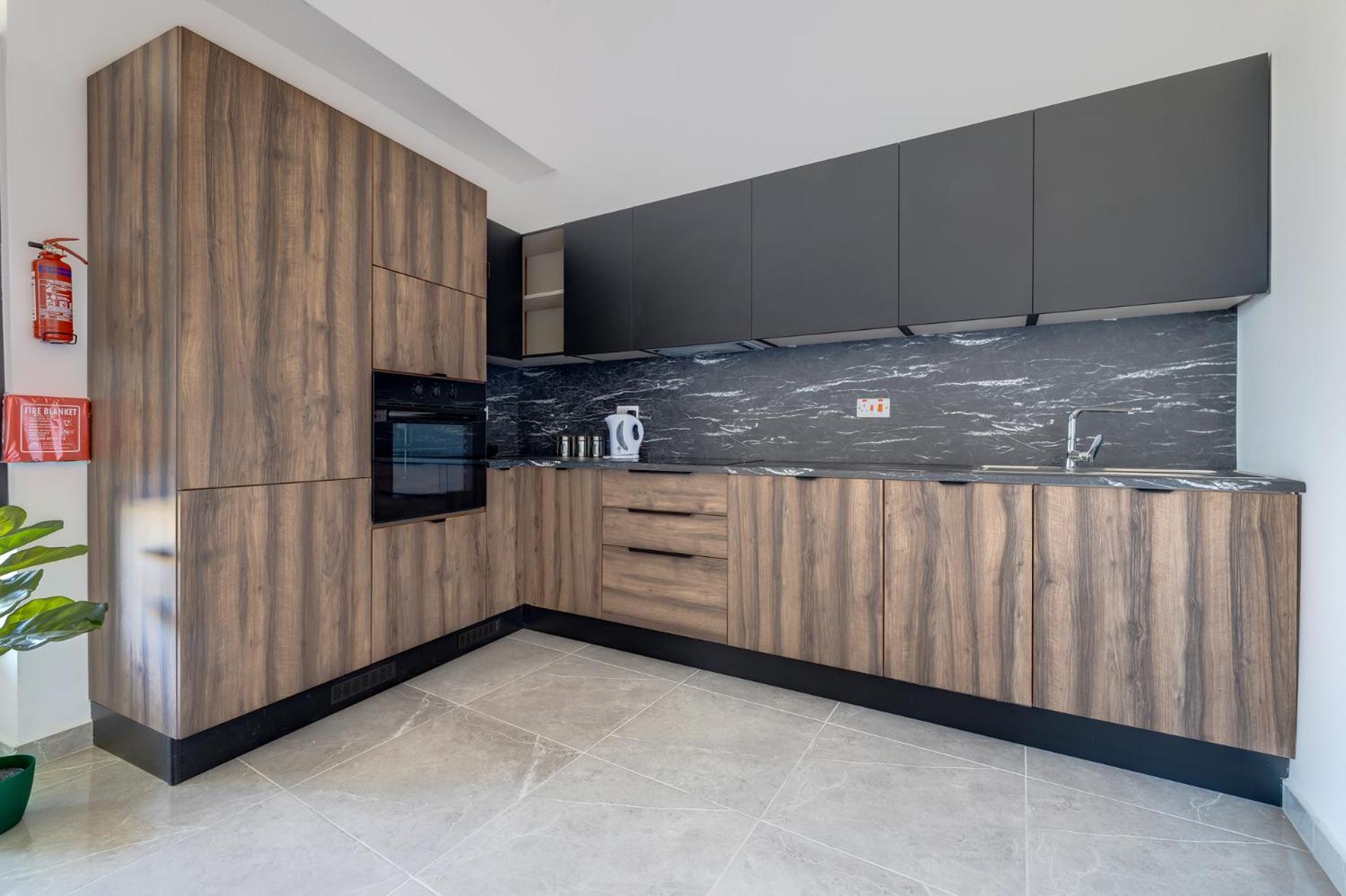 Salmar Court Holiday Apartments with Pool by Buena Vista
