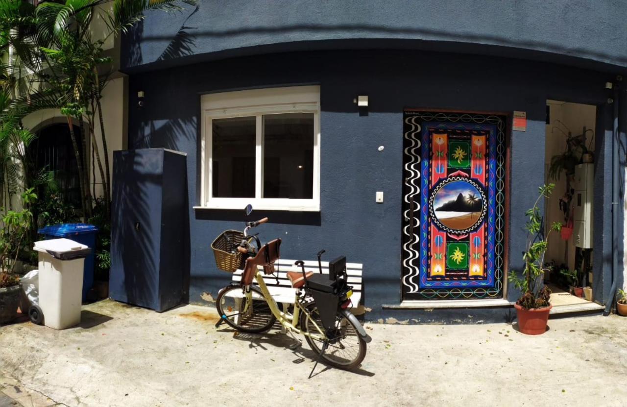 Fullano Guesthouse _ Between Copacabana and Ipanema – Comfortable Private Suites!