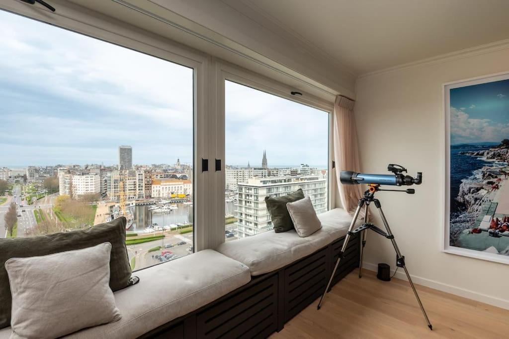 Stunning views over Ostend with garage