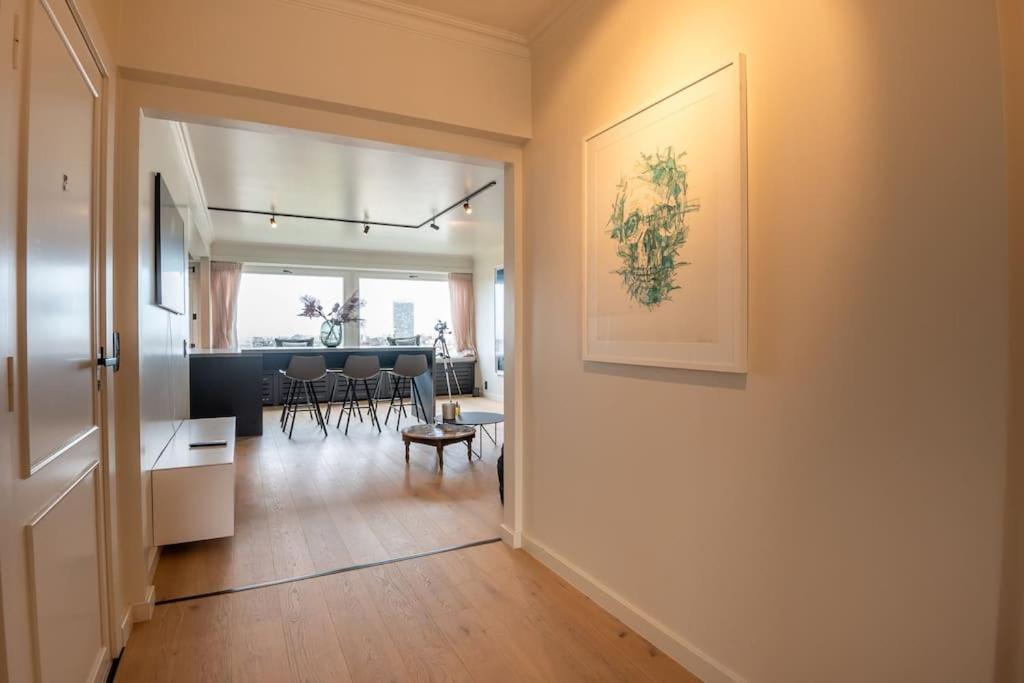 Stunning views over Ostend with garage