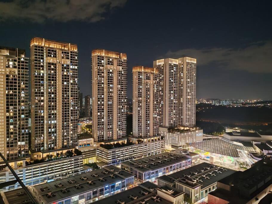 Pavillion Bukit Jalil Walk 2 mins Studio 2-4 Pax