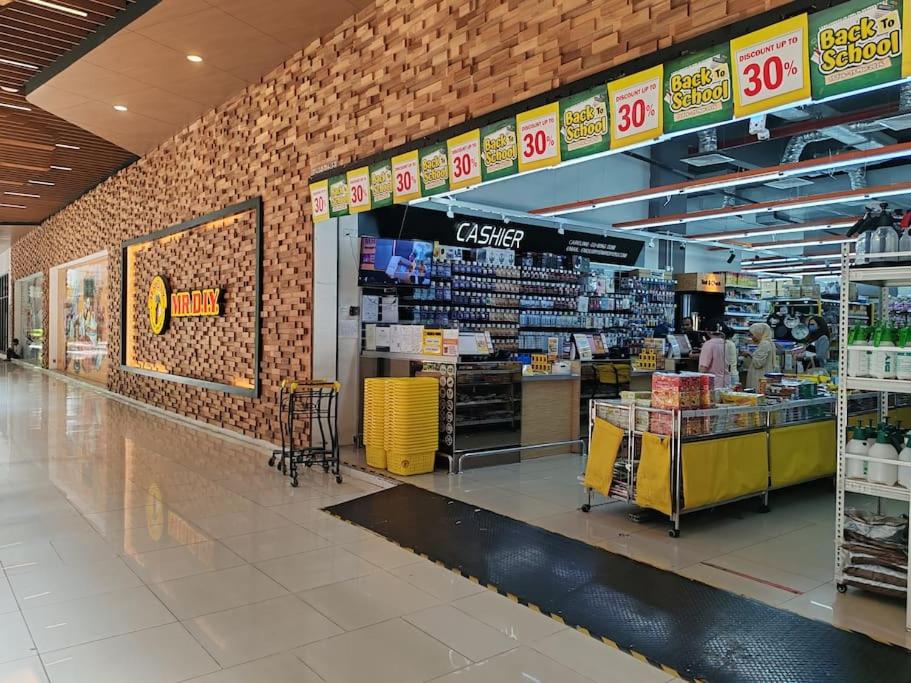 Pavillion Bukit Jalil Walk 2 mins Studio 2-4 Pax