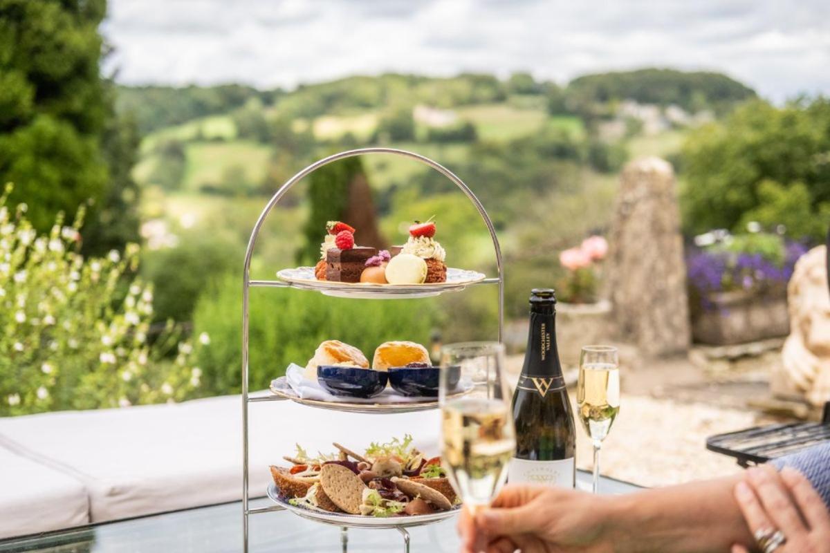 Stroud Vacations - Burleigh Court Hotel - Property Image 1