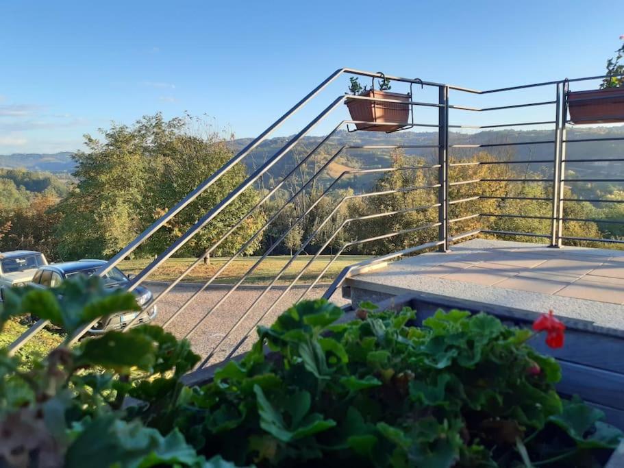 CONFINEDEISANTI Bed&Breakfast