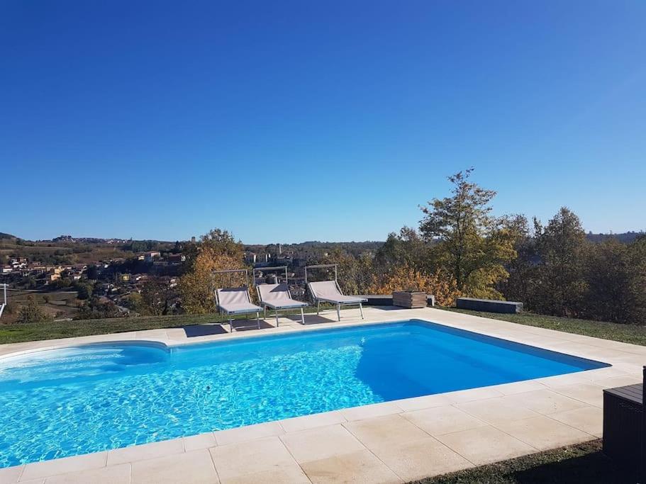 CONFINEDEISANTI Bed&Breakfast