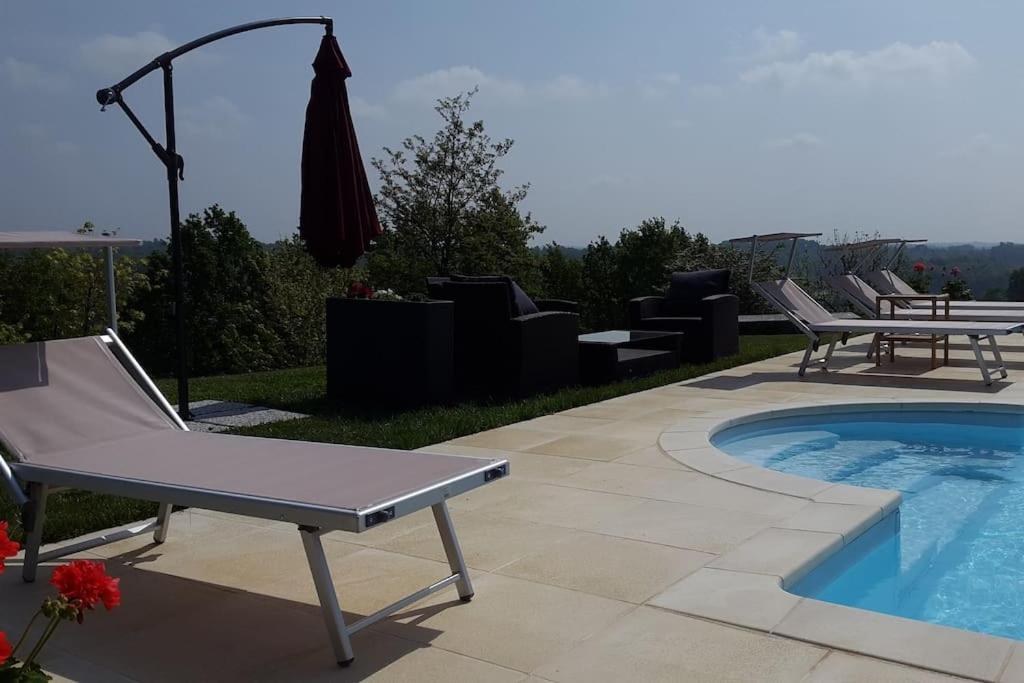 CONFINEDEISANTI Bed&Breakfast