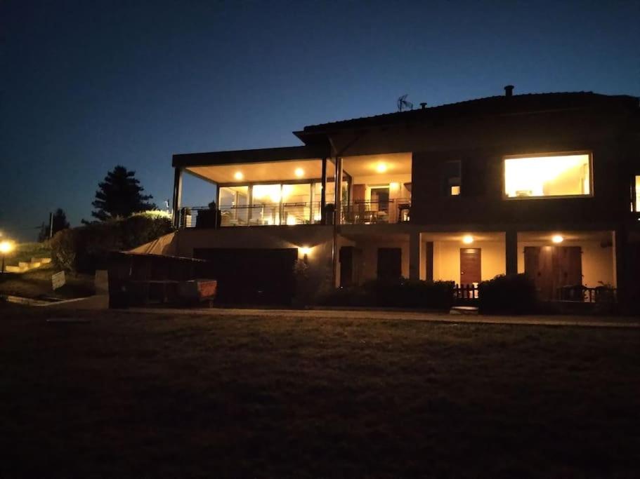 CONFINEDEISANTI Bed&Breakfast