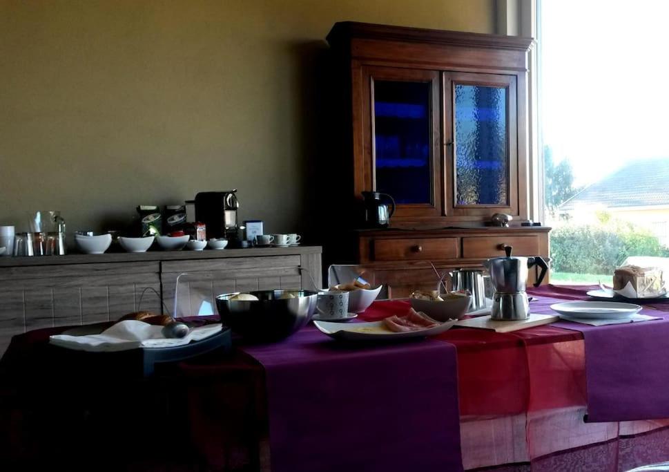 CONFINEDEISANTI Bed&Breakfast