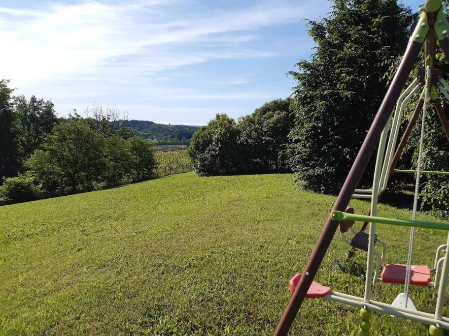 CONFINEDEISANTI Bed&Breakfast
