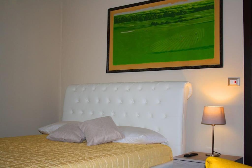 CONFINEDEISANTI Bed&Breakfast