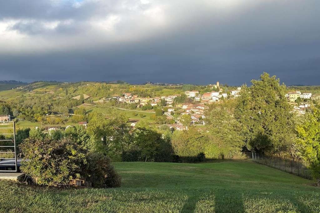CONFINEDEISANTI Bed&Breakfast