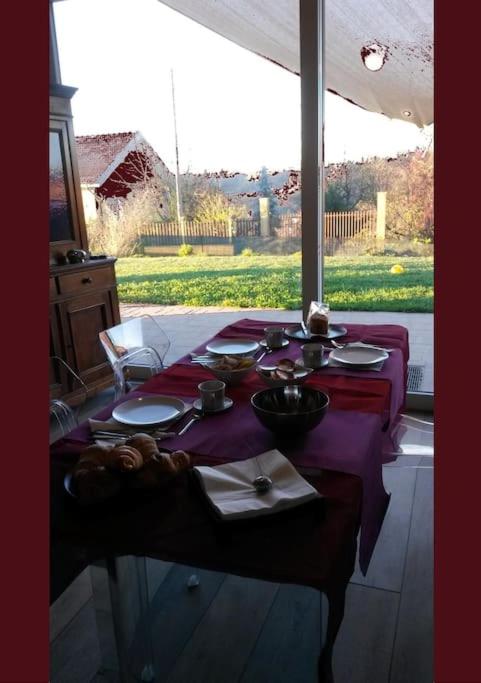 CONFINEDEISANTI Bed&Breakfast