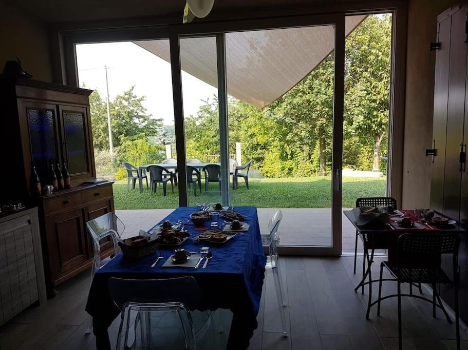 CONFINEDEISANTI Bed&Breakfast