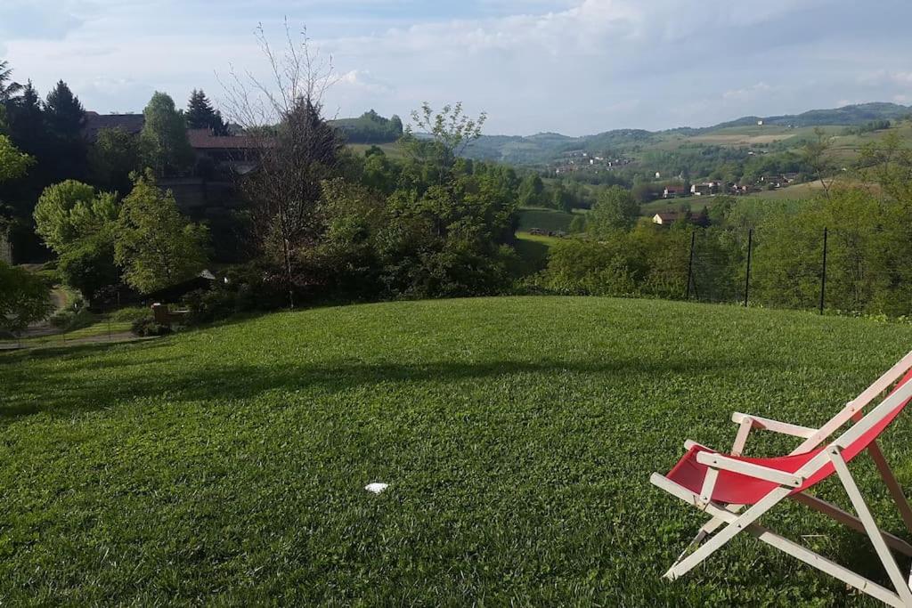 CONFINEDEISANTI Bed&Breakfast
