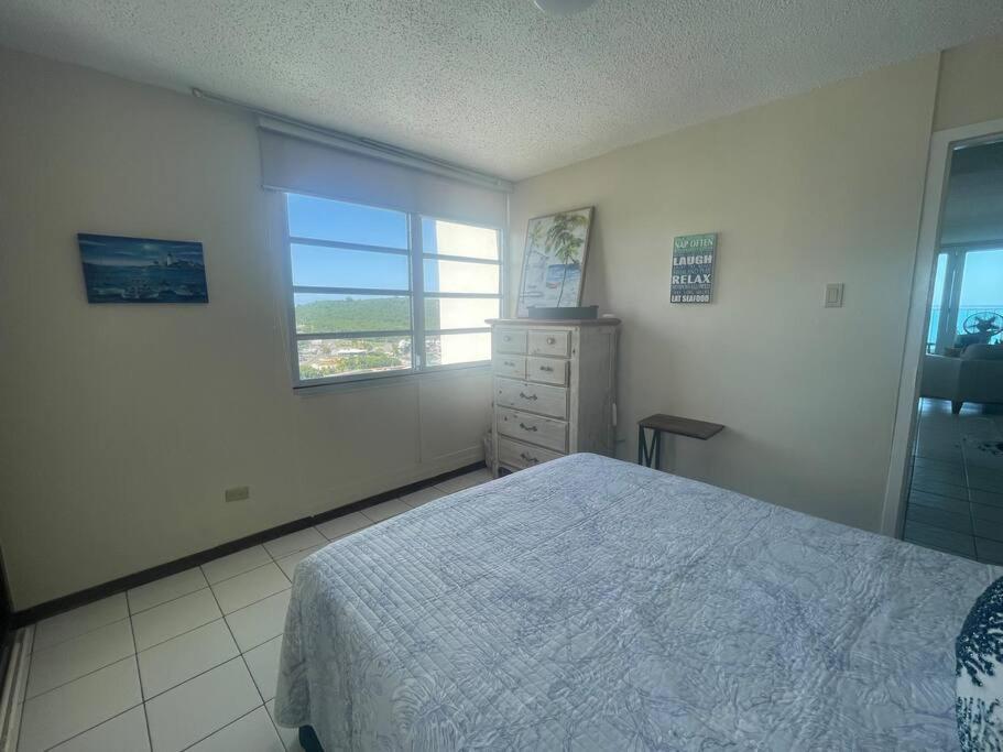Ocean View 2 Bed 1 Bath 2 Parkings & Pool @ Dos Marinas Fajardo view 3