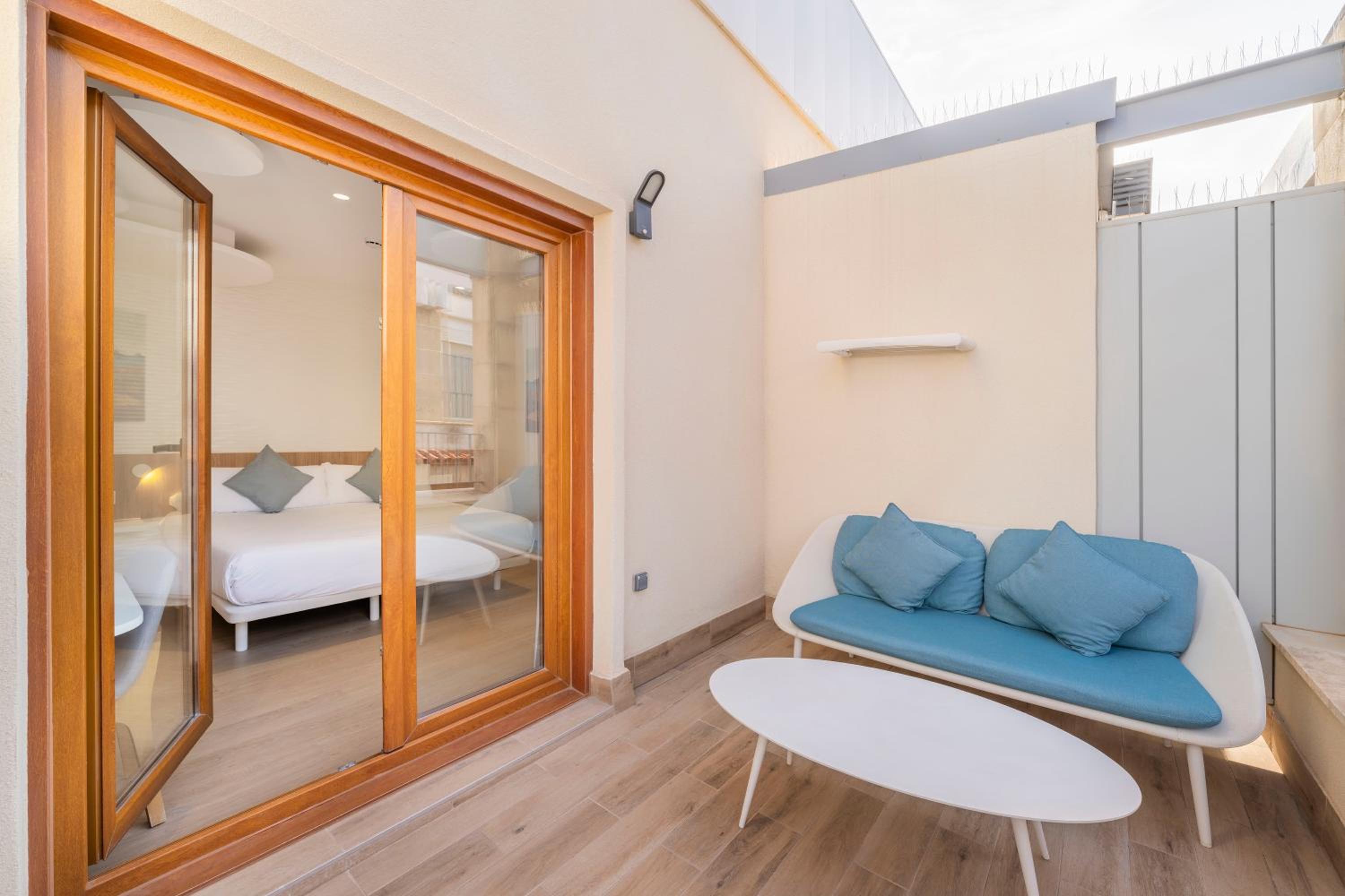 Odyssey Rooms Alicante
