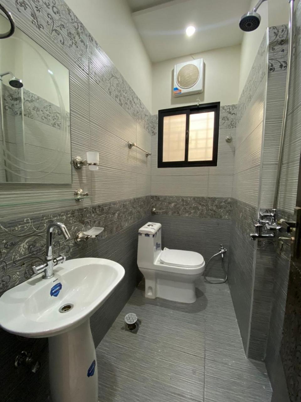 Uptown Residences
