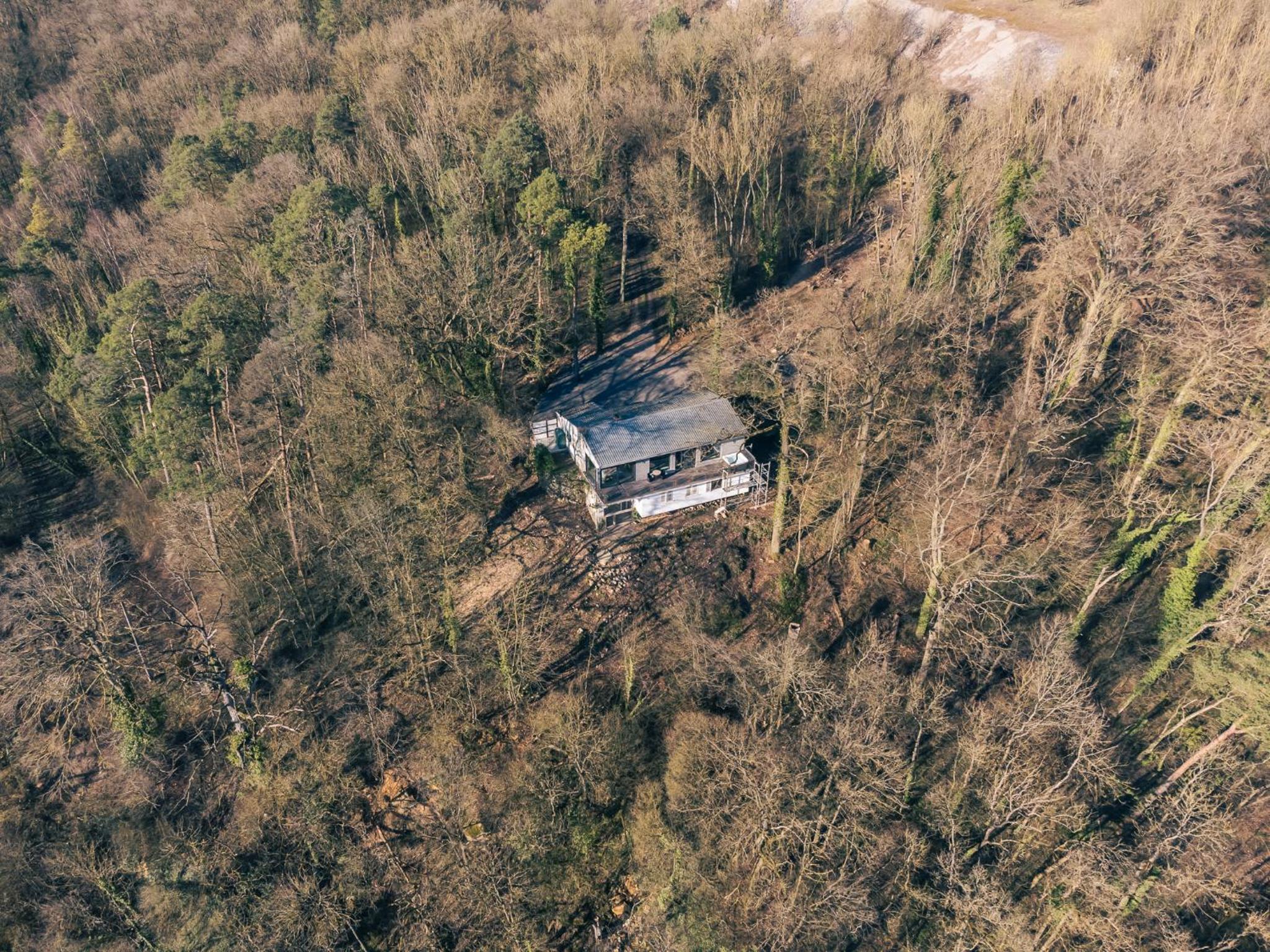 Unique Cottage w/ Amazing View & Private Wellness