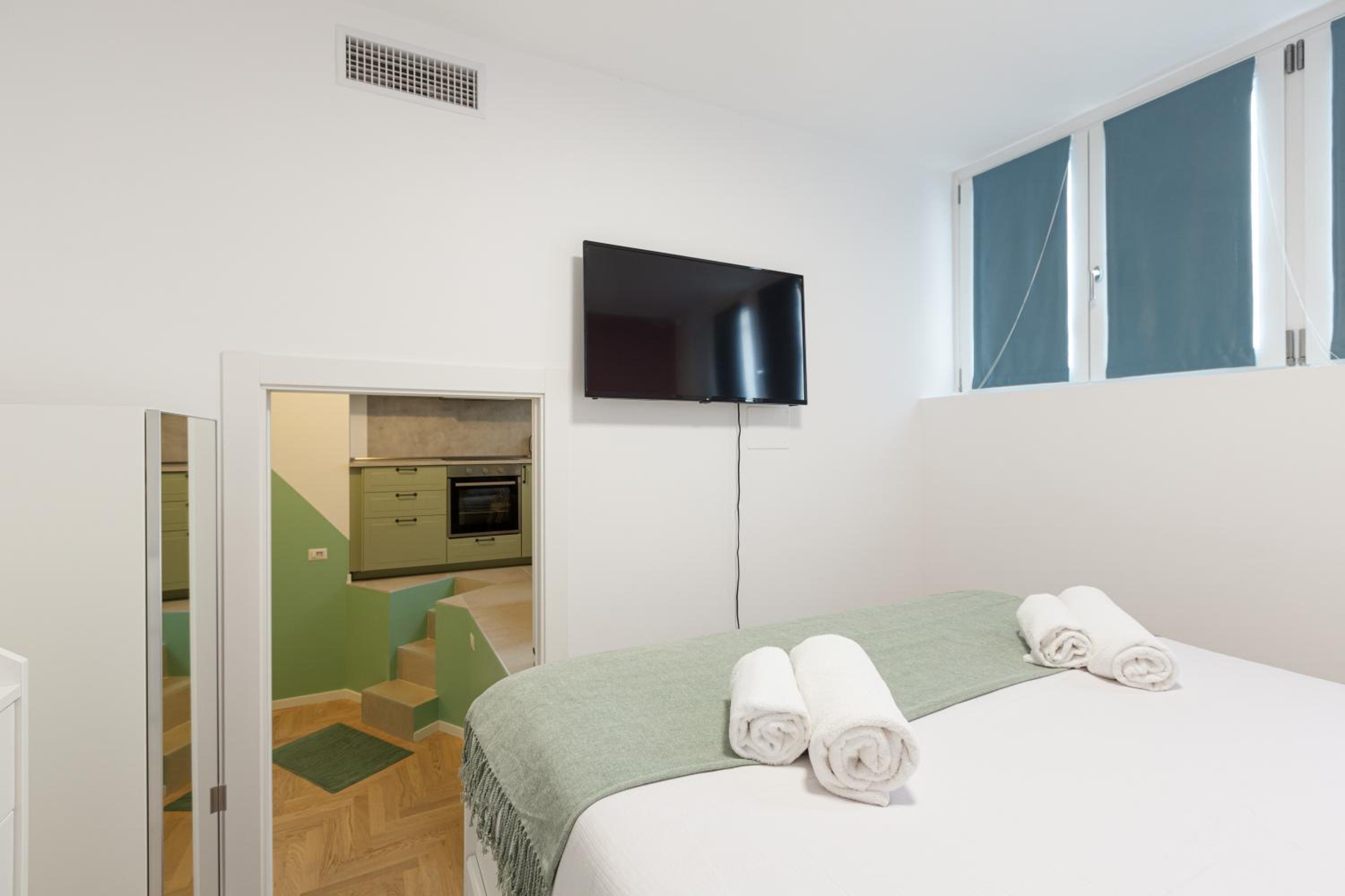 Insubria Park - Pastel Color Apartment!