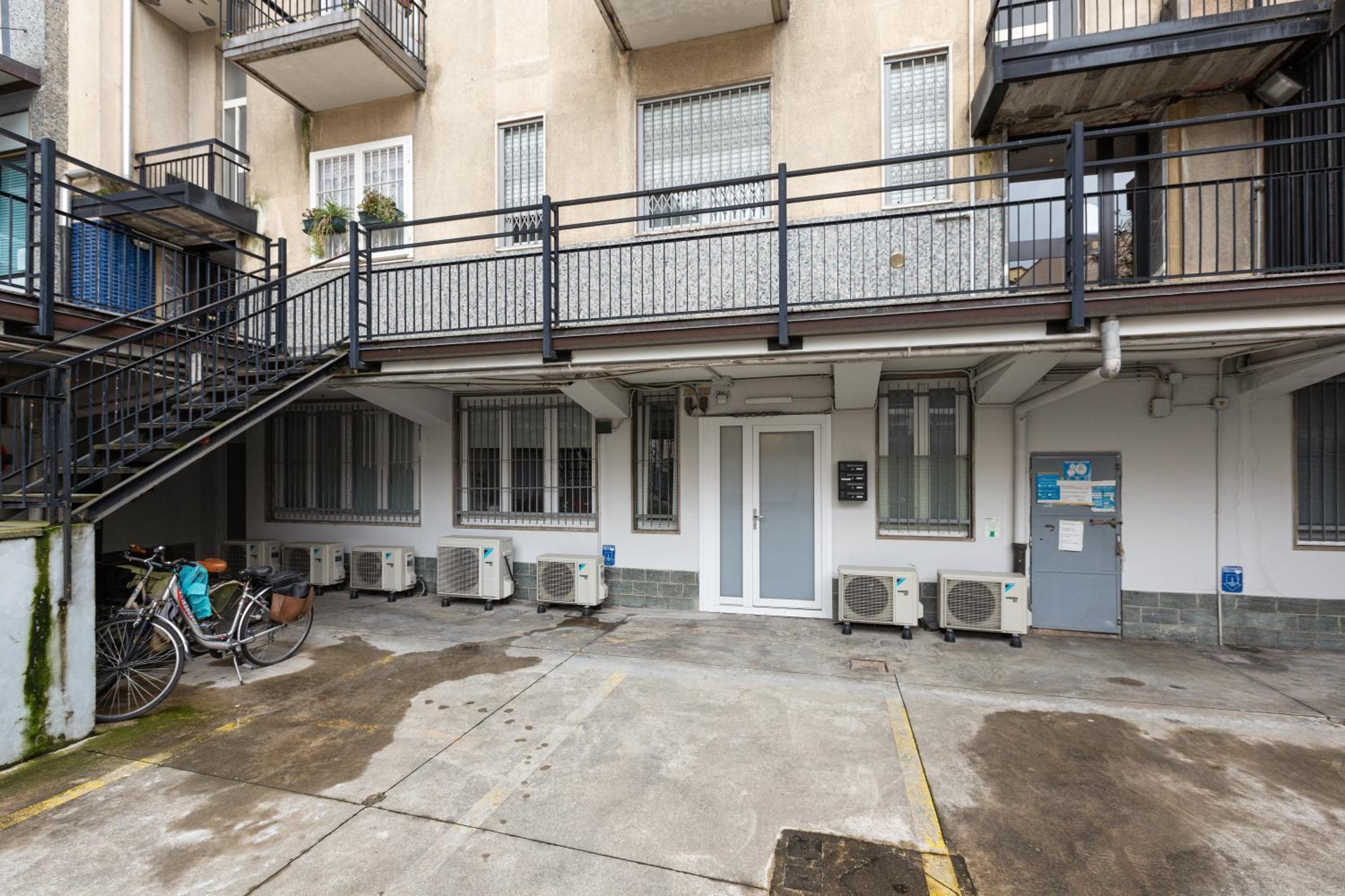 Insubria Park - Pastel Color Apartment!