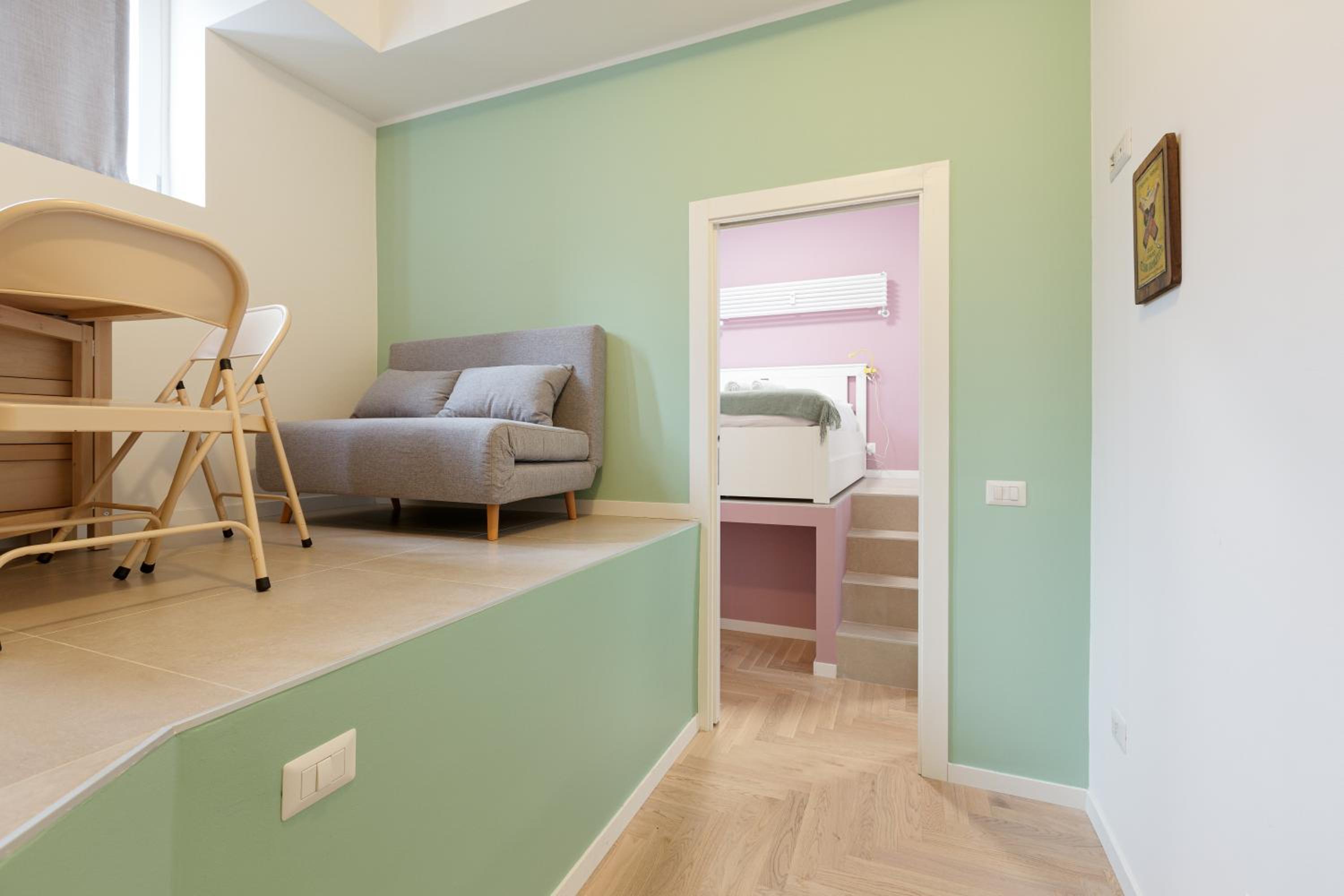 Insubria Park - Pastel Color Apartment!