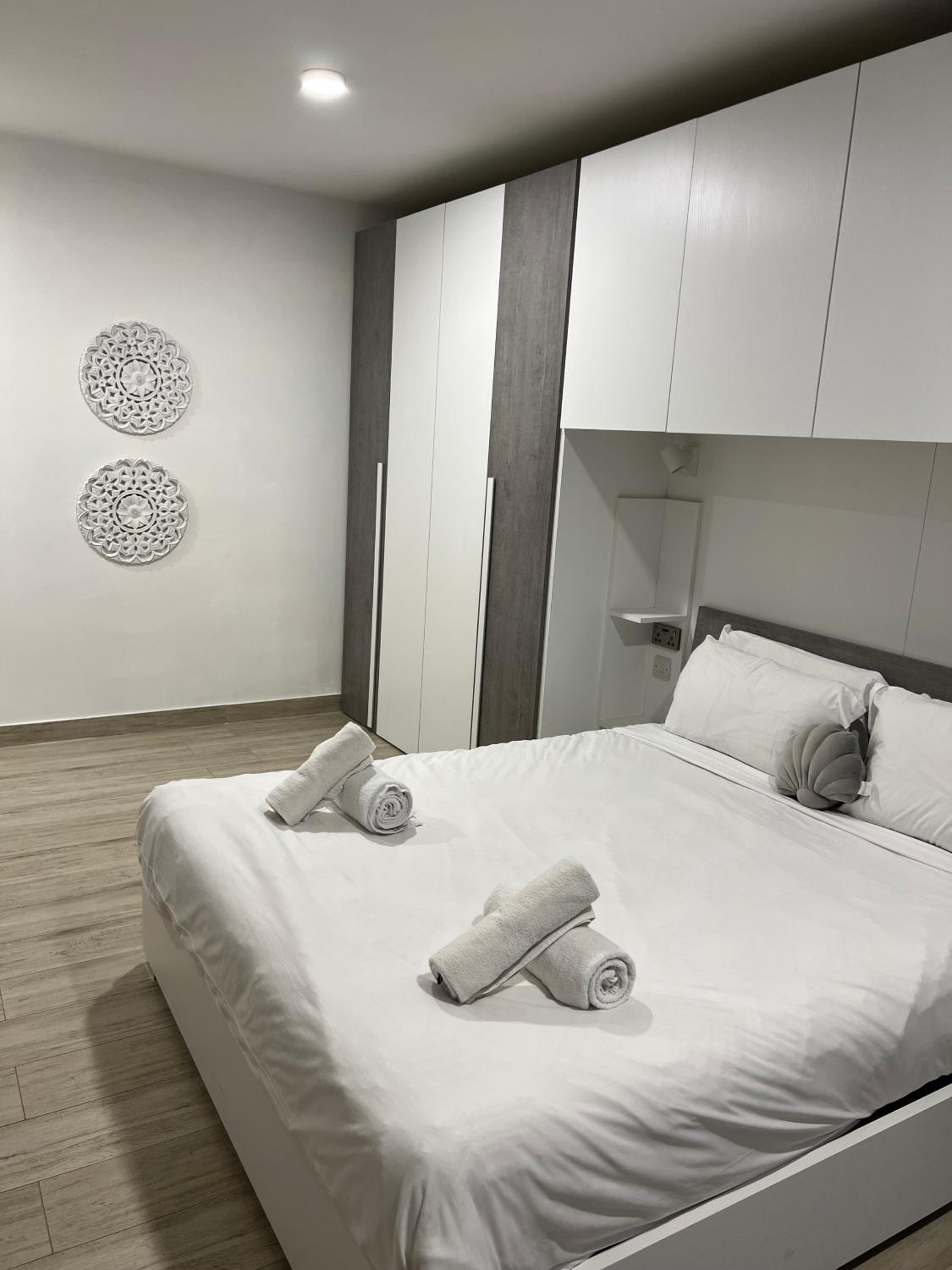 Luxury 2-BR Oasis in St. Julians photo 2