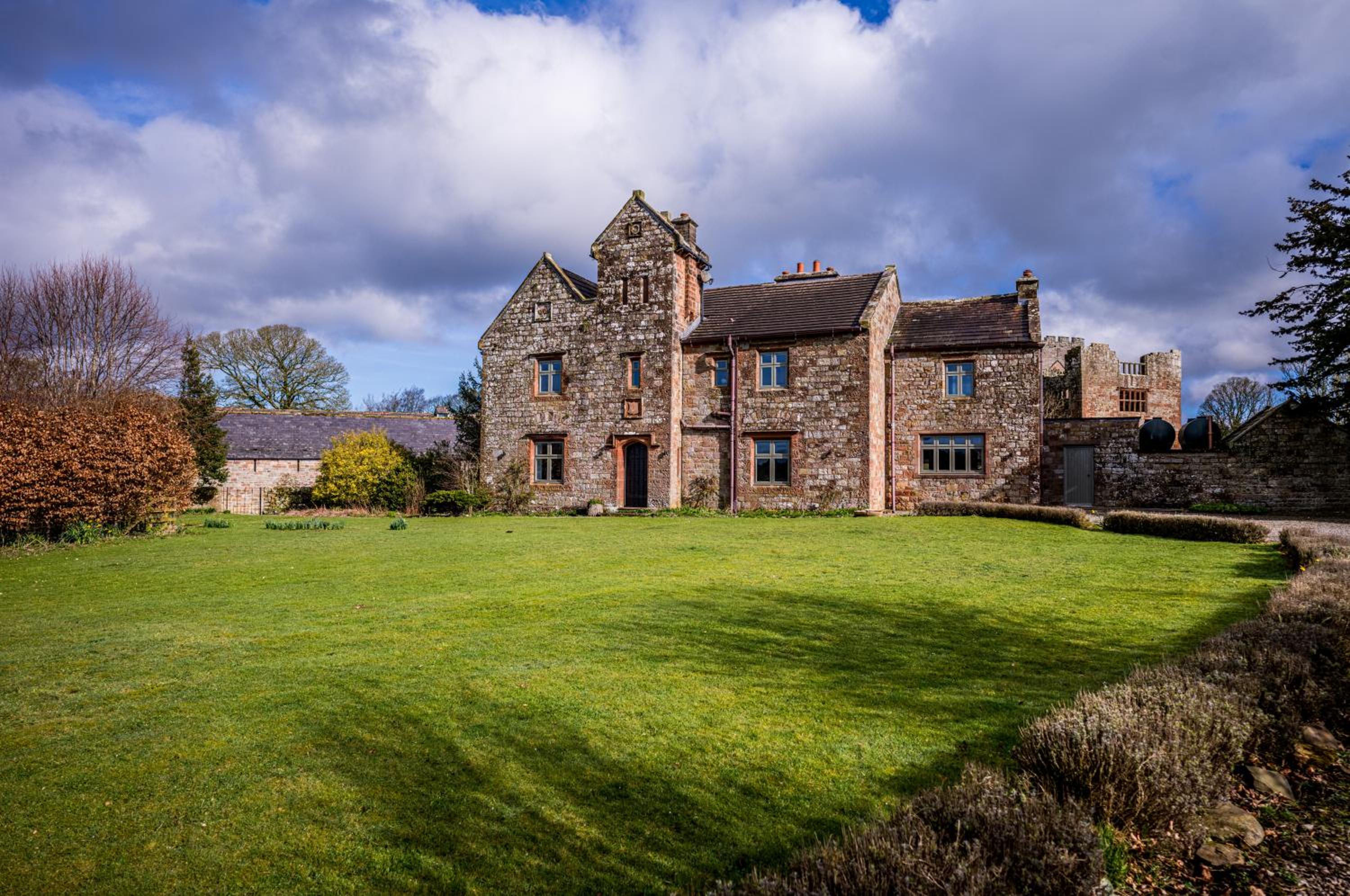 Abbey Farmhouse