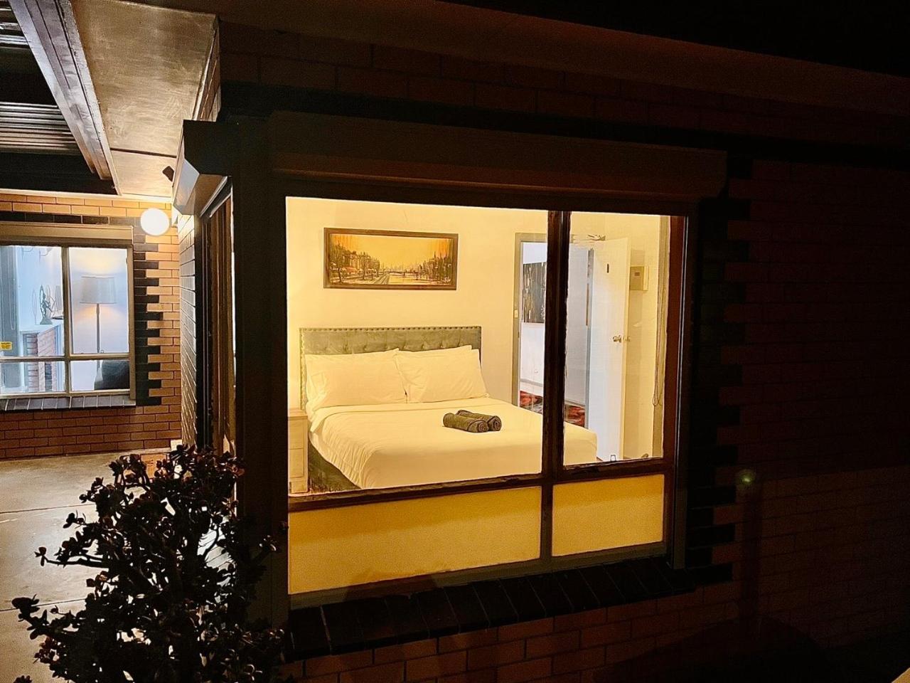 Entire Cosy 4BR Home