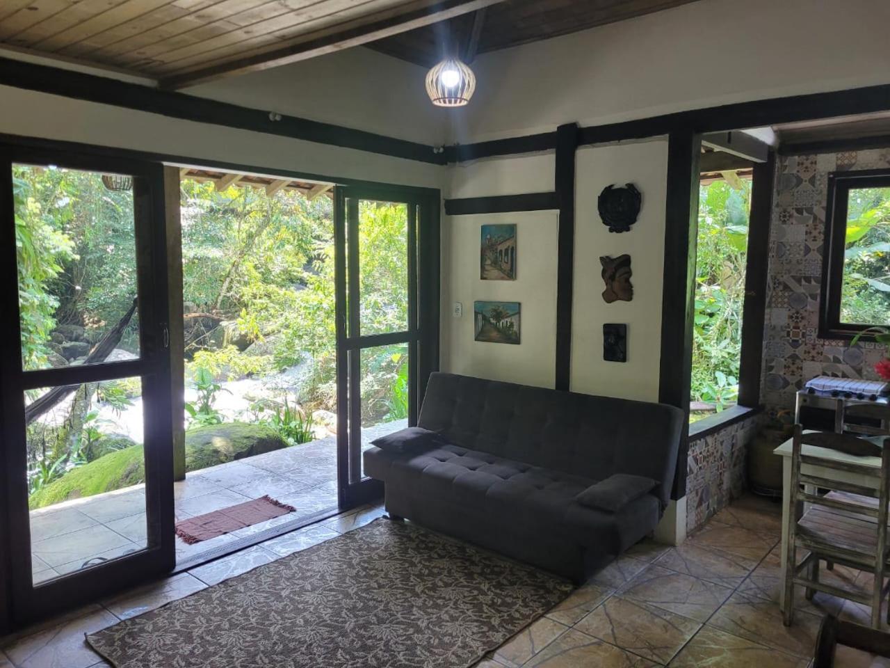 Casa da Cachoeira