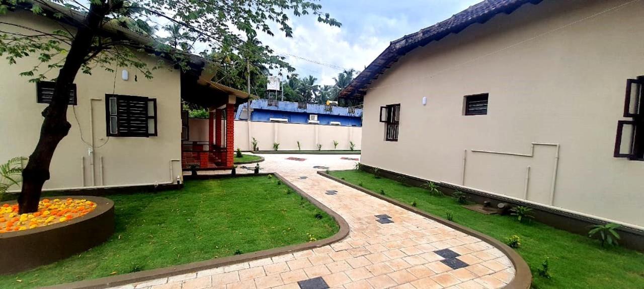 Coastal Hideout Family Cottages - Malpe Beach