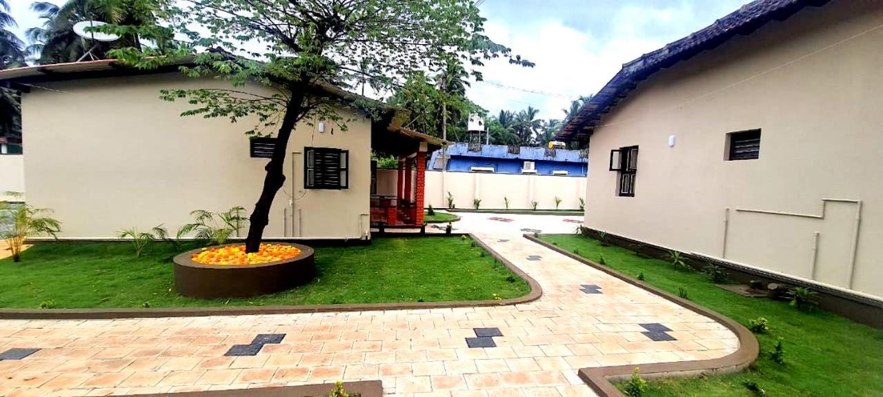Coastal Hideout Family Cottages - Malpe Beach