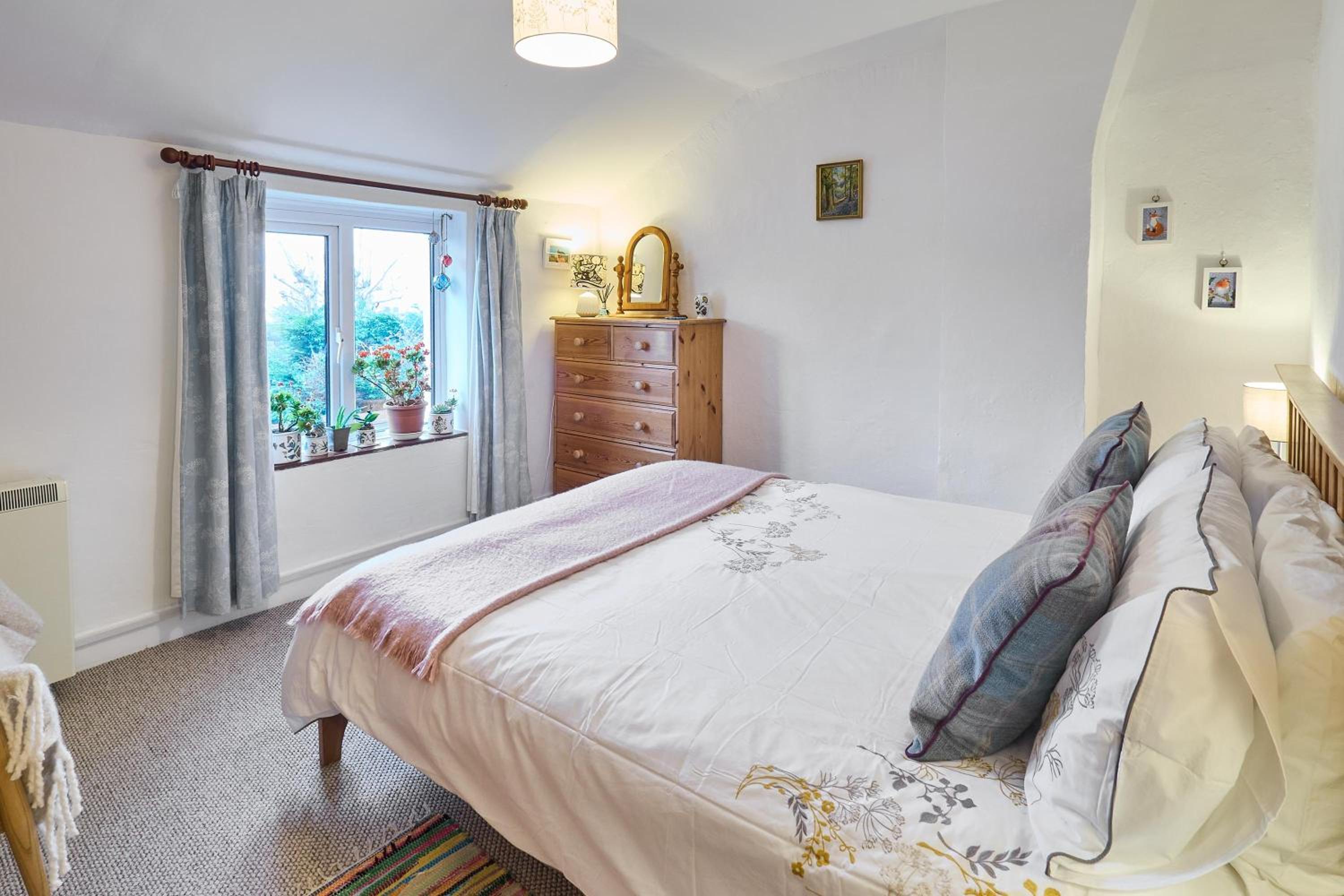 Host & Stay - Claire's Cottage