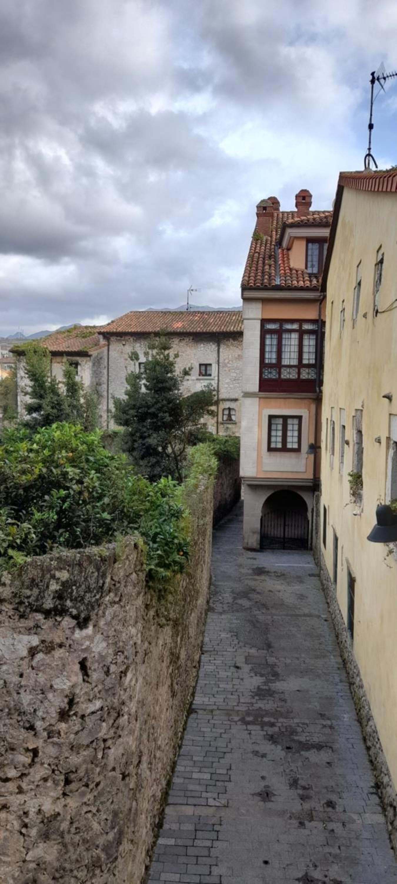 Gestiona2R - Apartamento en el casco antiguo Llanisco